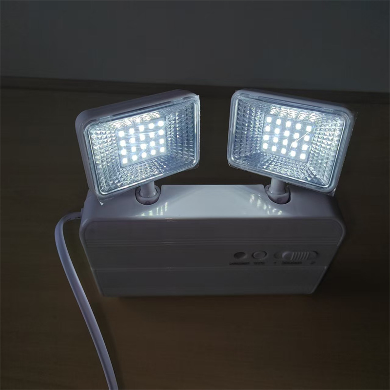 360° Rotatable Lamp Head Emerg - Power Outage Light incelemesi ve fiyatı