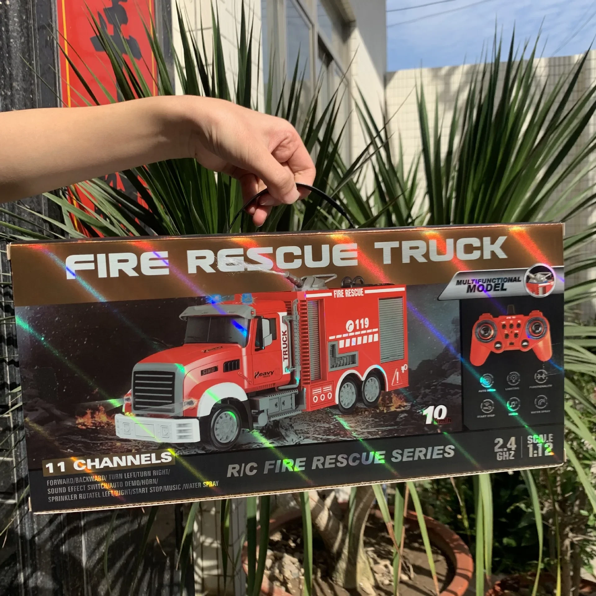 2.4G RC Fire Engine Car with S - Fire Escape Ladder incelemesi ve fiyatı
